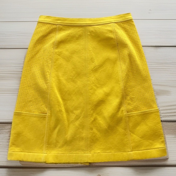 FENDI Women’s Sz 40 (US 8/10) Wool Cotton Silk Lined Yellow Button Front Skirt - Picture 6 of 13